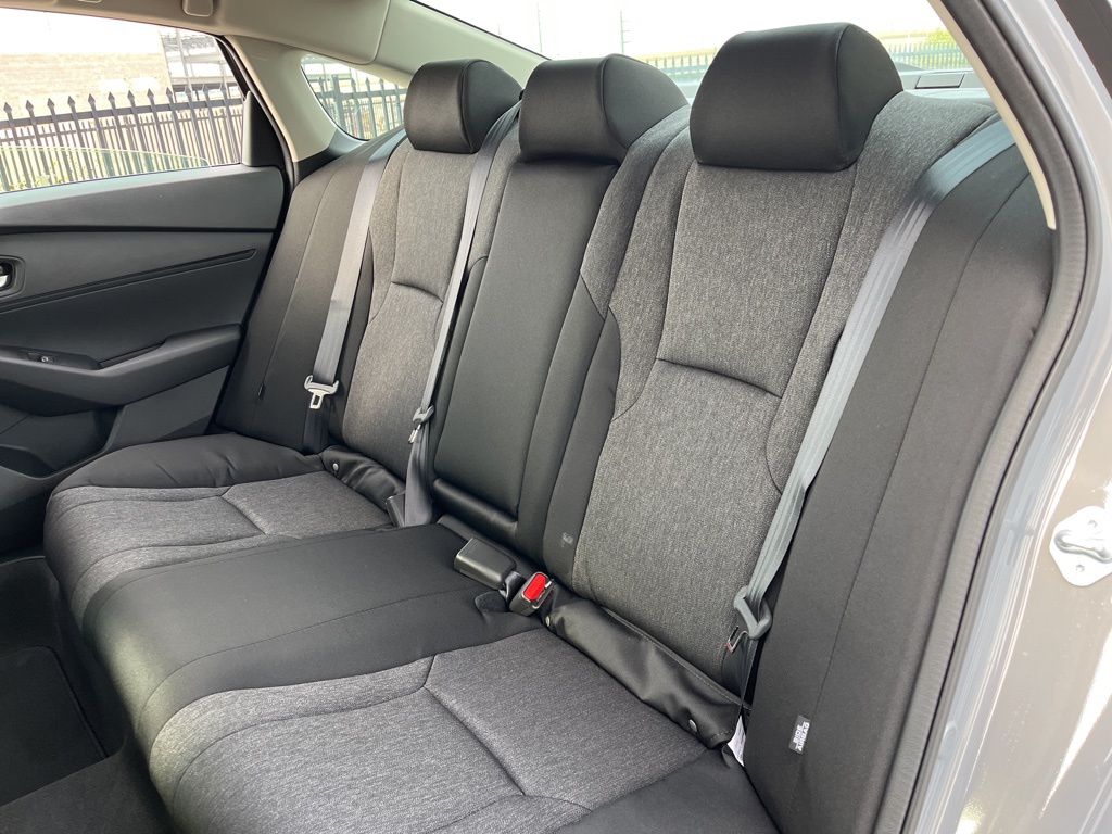 2025 Honda Accord 1.5T SE photo 12