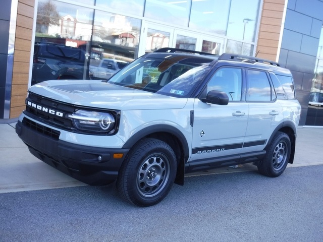 2024 Ford Bronco Sport Outer Banks's photo