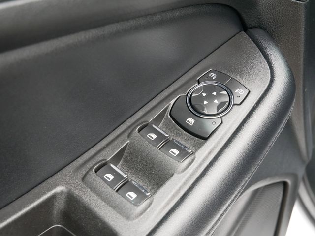 2022 Ford Edge SEL photo 21