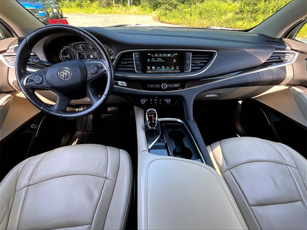 2018 Buick Enclave Essence photo 21