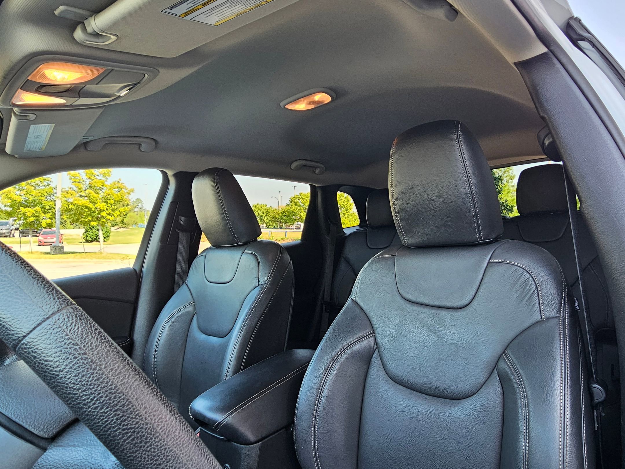 2018 Jeep Cherokee Latitude photo 19