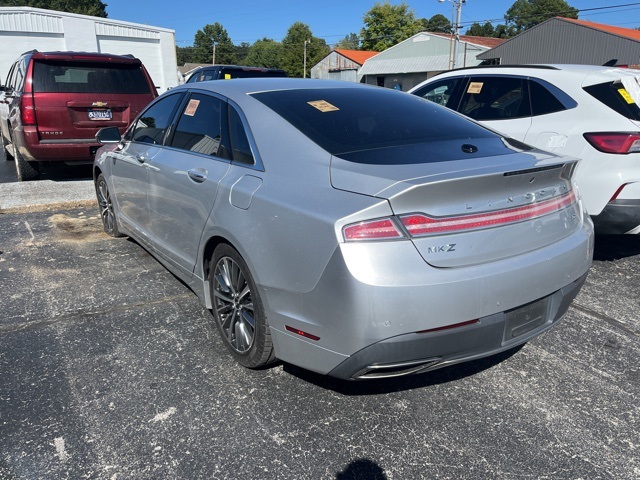 2019 Lincoln MKZ Standard photo 2