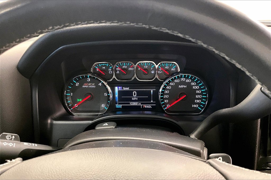 2018 Chevrolet Silverado 1500 LT photo 18