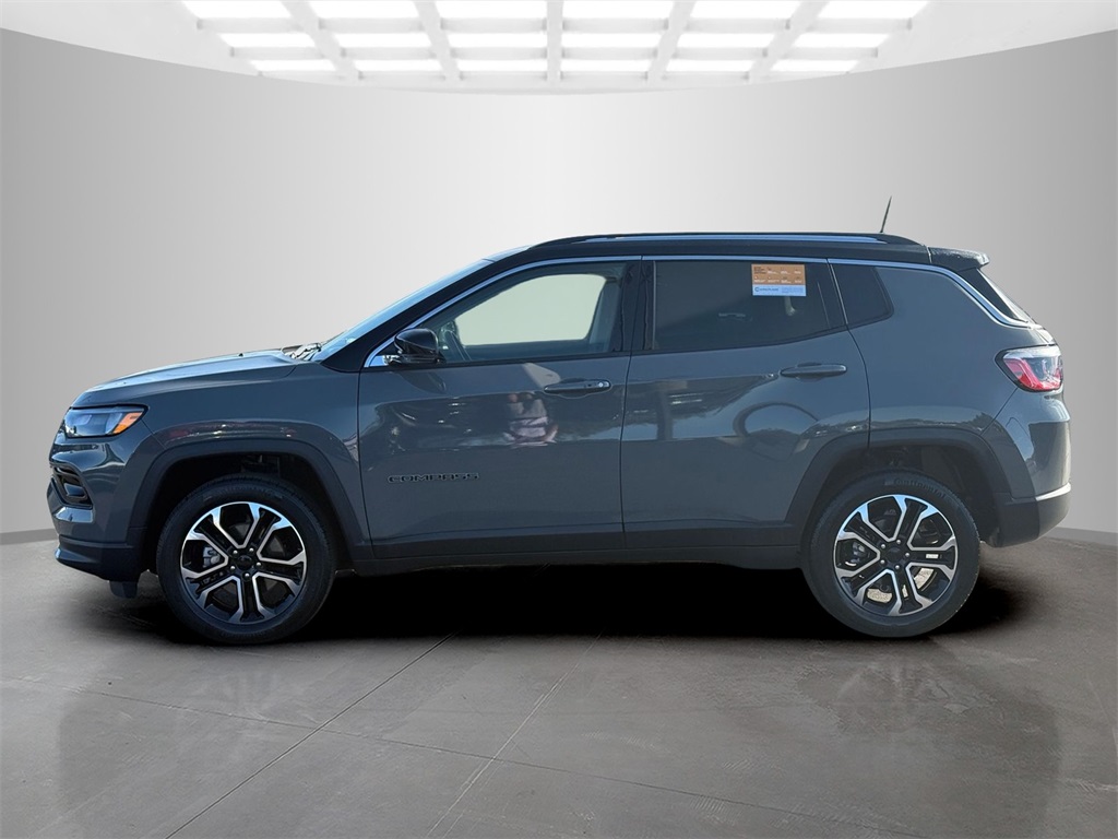 2022 Jeep Compass Limited photo 4