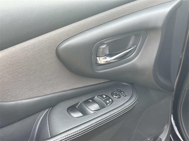 2023 Nissan Murano SV photo 25
