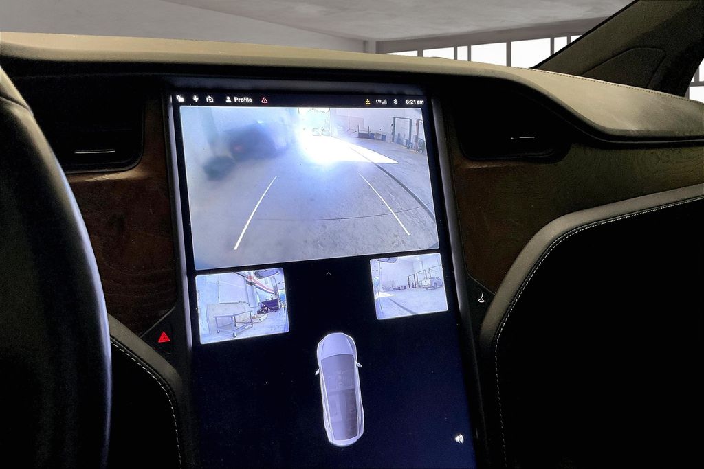 2019 Tesla Model X Performance photo 18