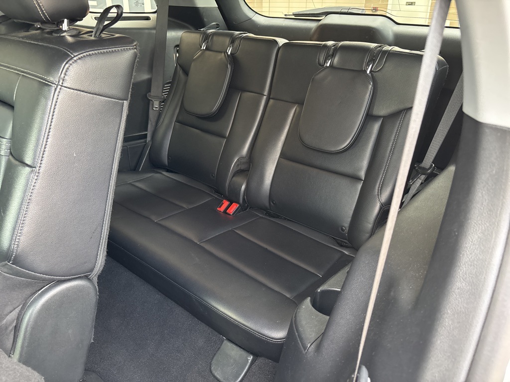 2023 Ford Explorer Limited photo 19