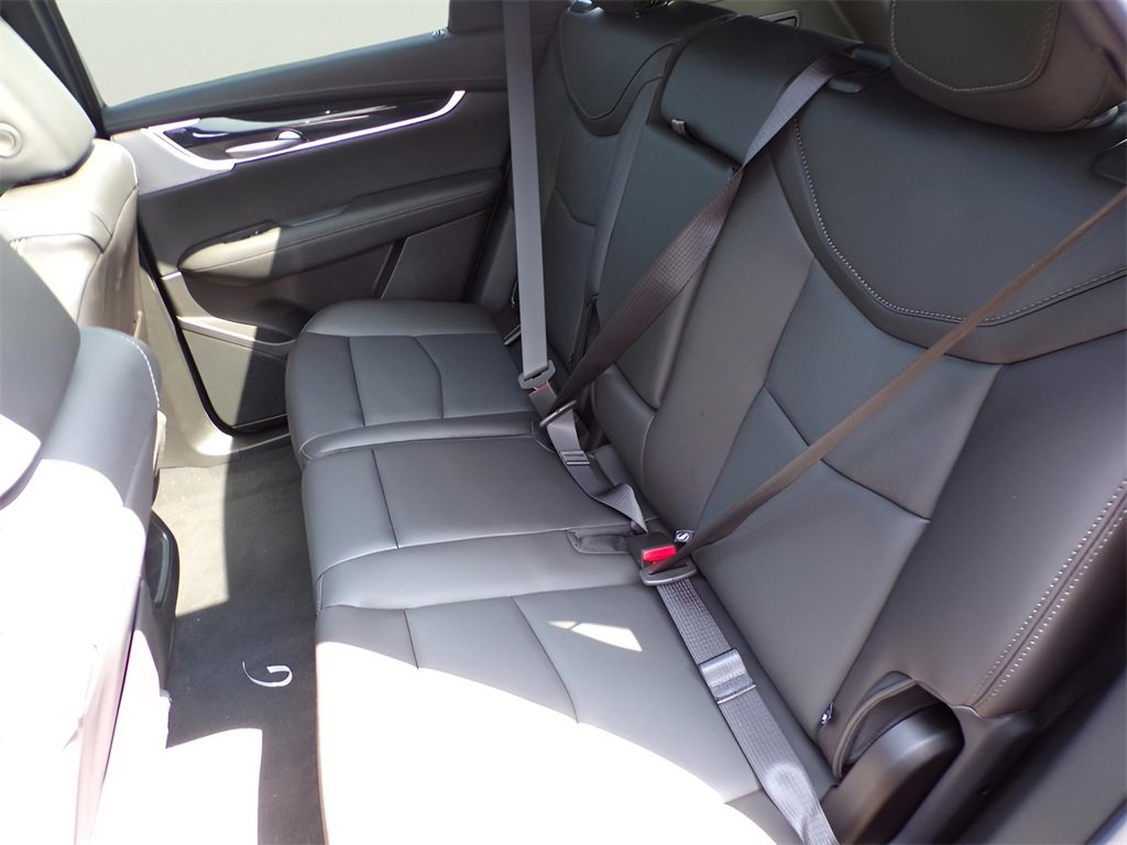 2025 Cadillac XT5 Premium Luxury photo 8