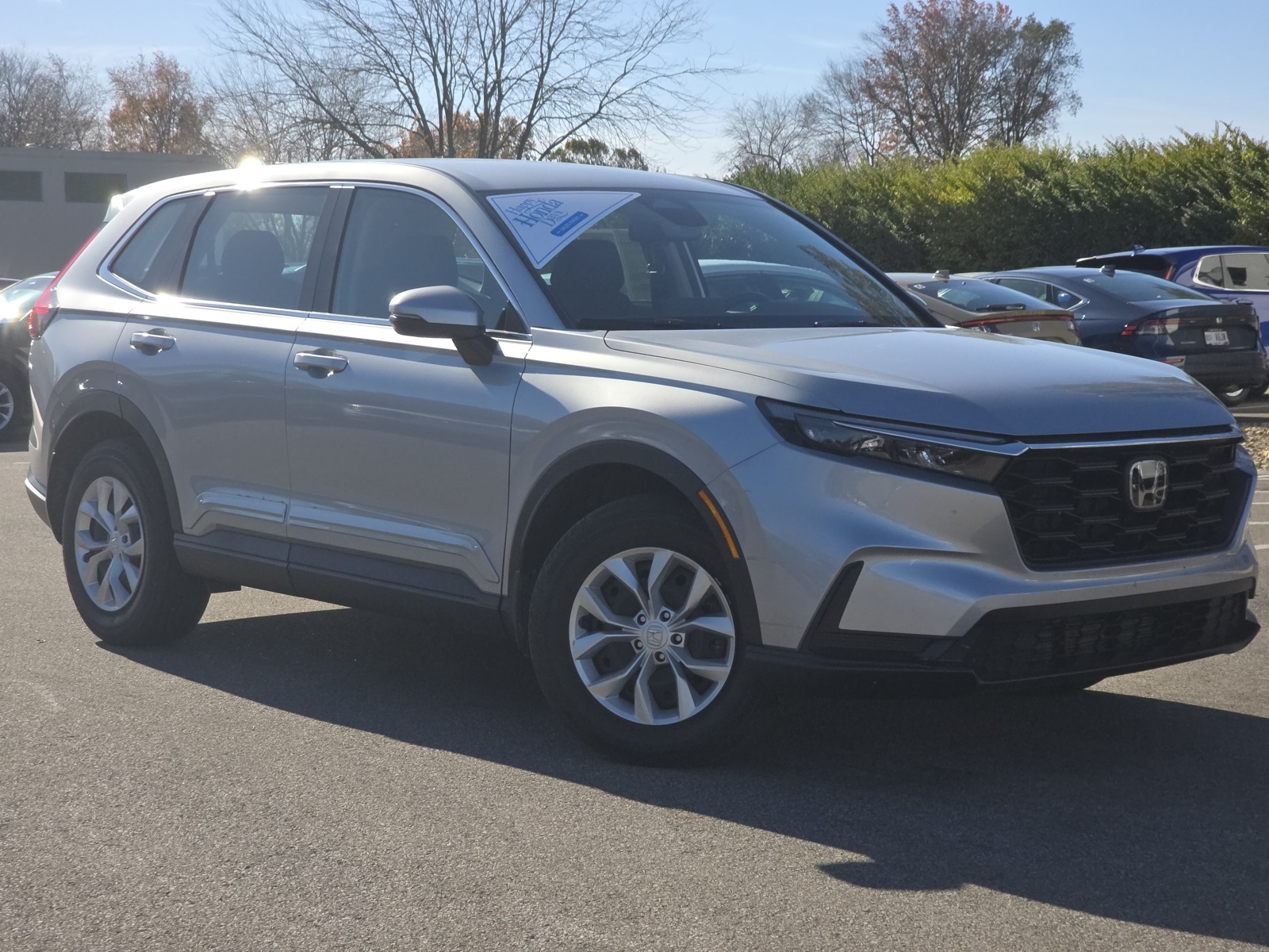 2023 Honda CR-V LX's photo