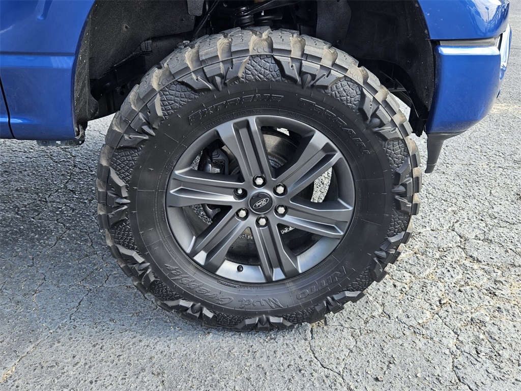 2023 Ford F-150 XLT photo 16