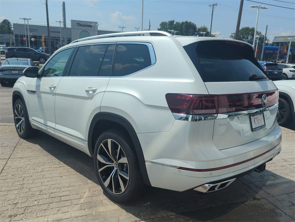 2025 Volkswagen Atlas SEL Premium R-Line photo 6