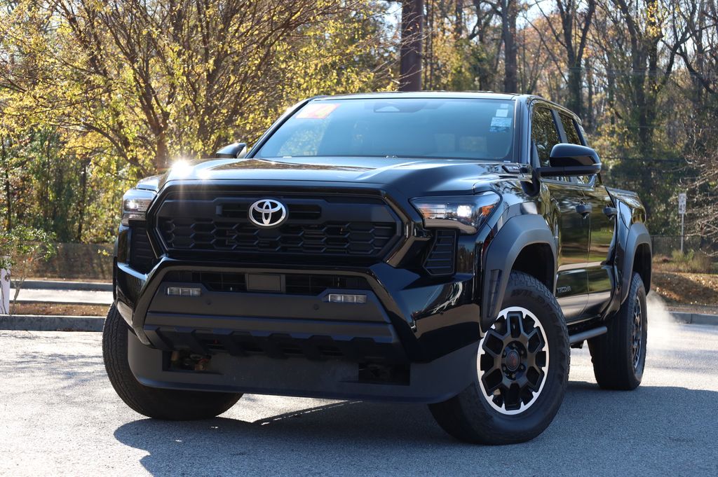 2024 Toyota Tacoma TRD Off Road's photo