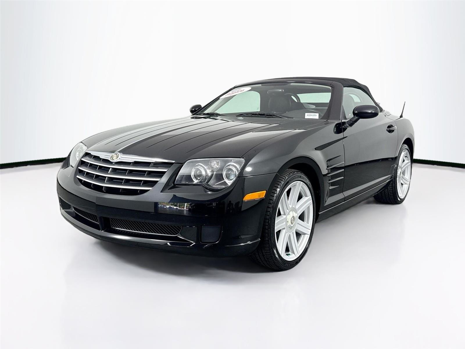 2005 Chrysler Crossfire Base's photo