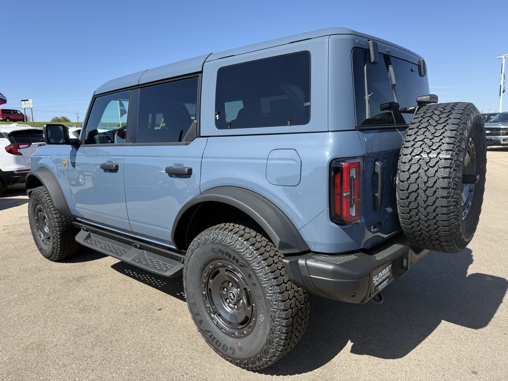 2025 Ford Bronco Badlands photo 5