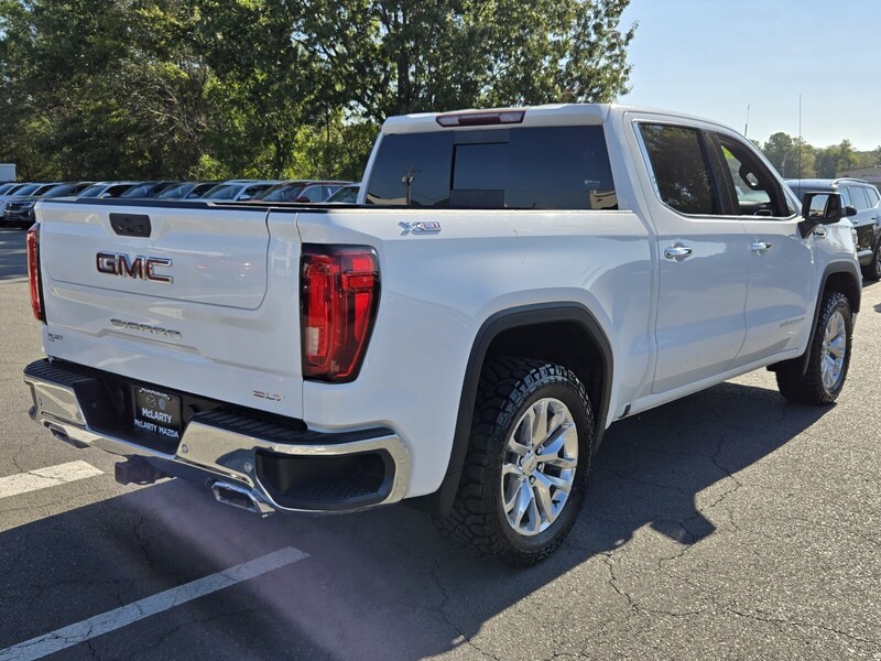 2020 Gmc Sierra 1500 SLT photo 3