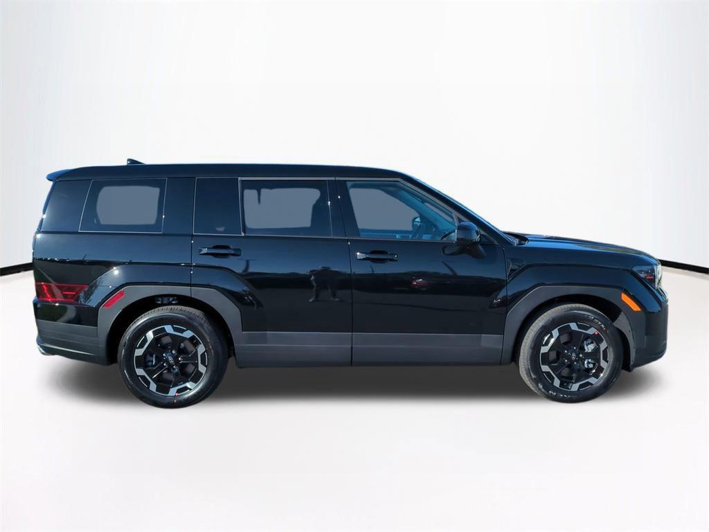 2026 Hyundai Santa Fe SE photo 4