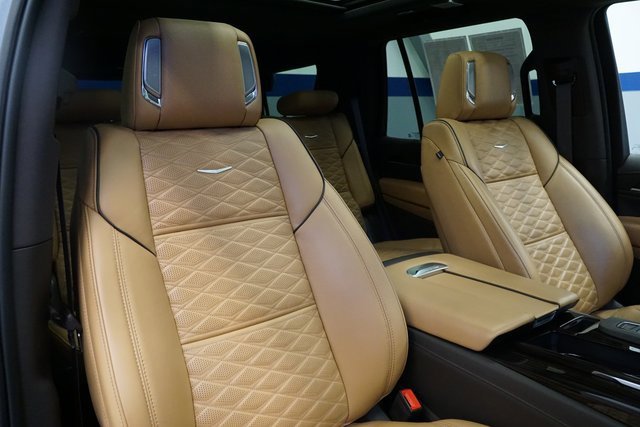 2022 Cadillac Escalade Sport photo 16