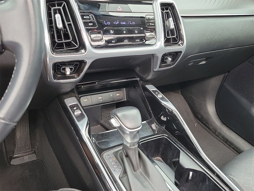 2023 Kia Sorento SX photo 13