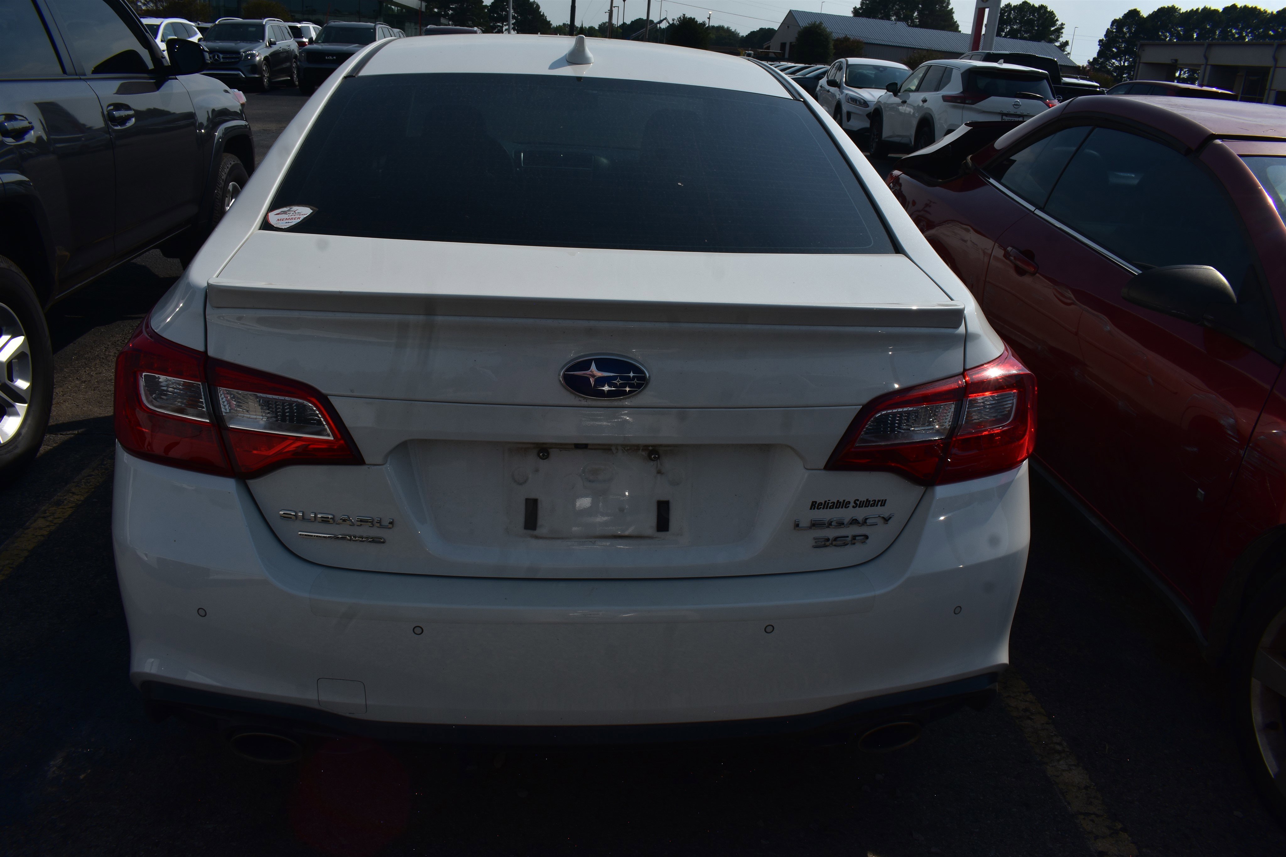 2018 Subaru Legacy Limited photo 4