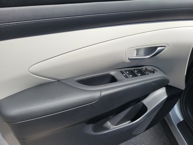 2026 Hyundai Tucson SEL photo 14
