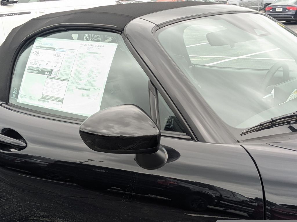 2025 Mazda MX-5 Miata Miata Sport photo 12