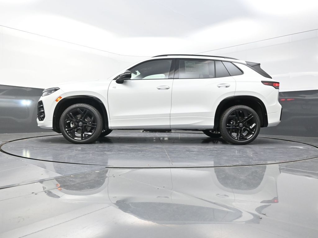 2025 Volkswagen Tiguan SE R-Line Black photo 19