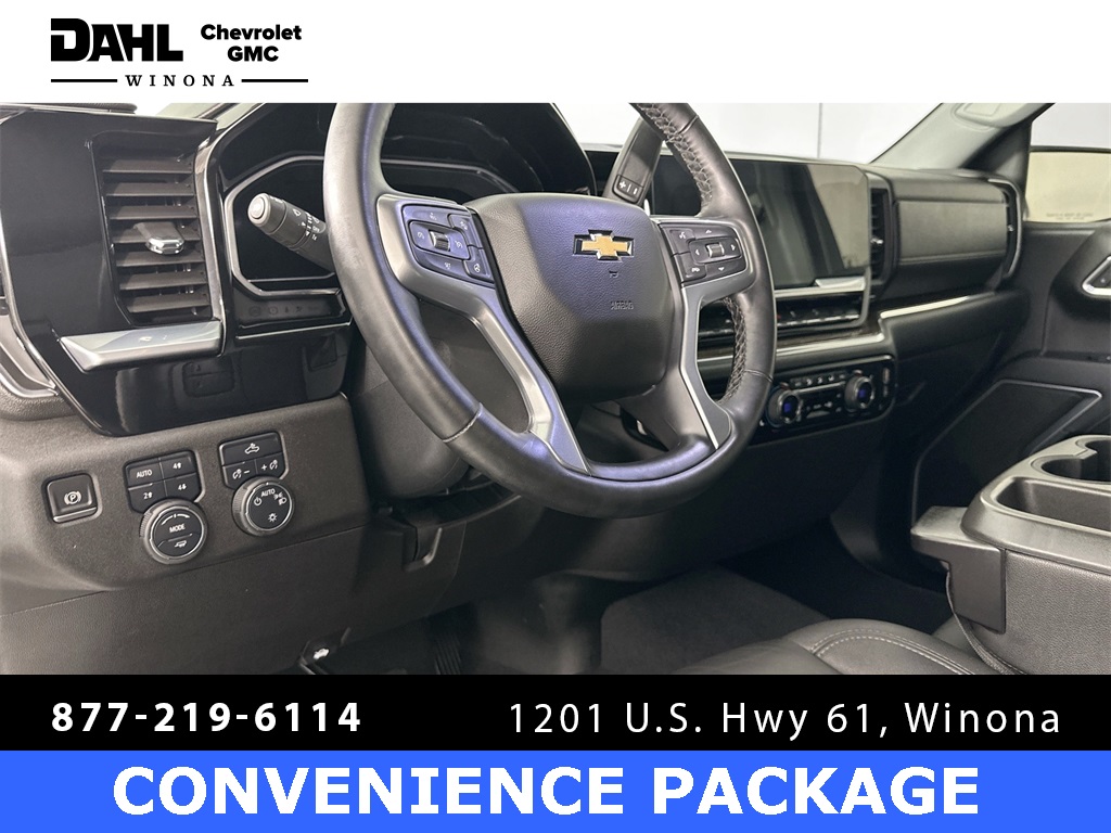 Used 2023 Chevrolet Silverado 1500 LT with VIN 1GCUDDE82PZ140424 for sale in Winona, Minnesota