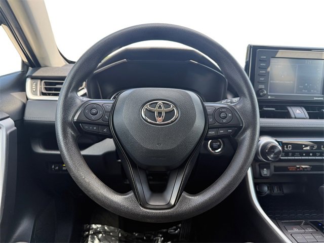 2022 Toyota RAV4 XLE photo 15