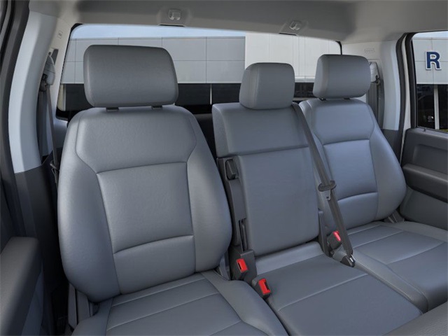 2025 Ford F-250 XL photo 9