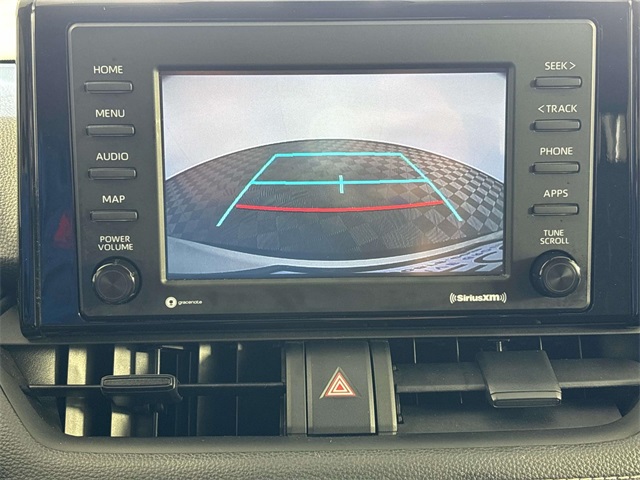 2022 Toyota RAV4 XLE photo 28