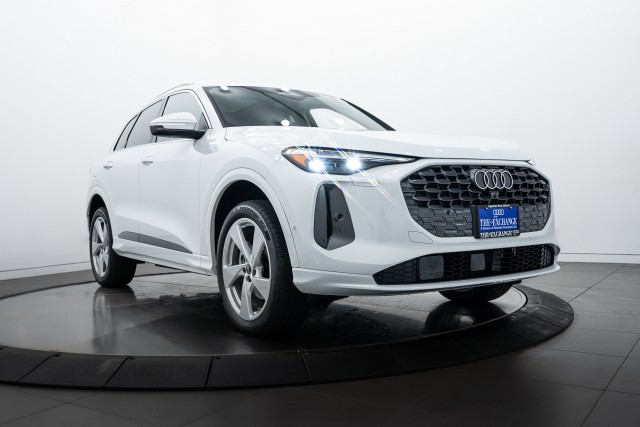 2025 Audi New Q5 Prestige's photo