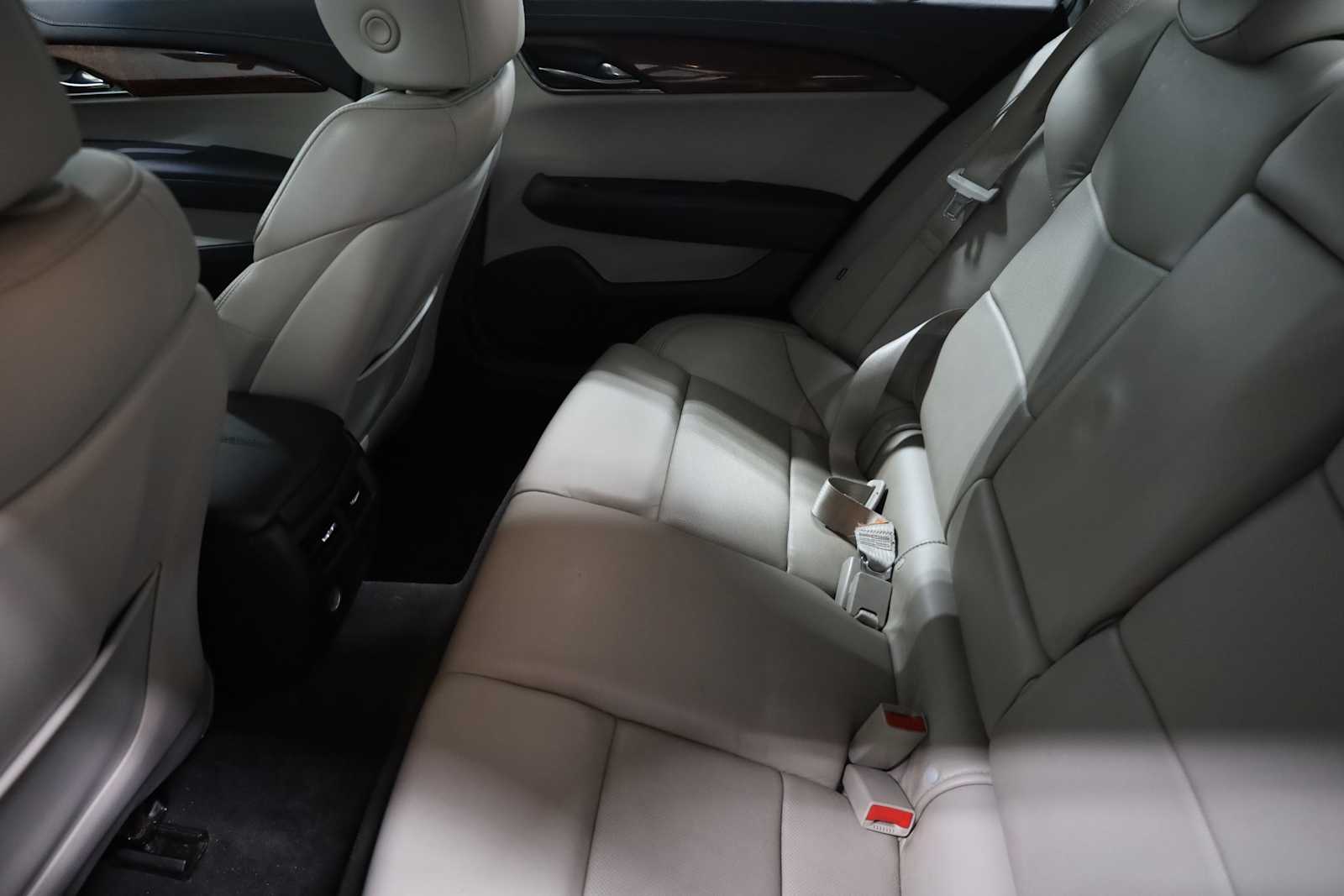 2015 Cadillac ATS Performance photo 28
