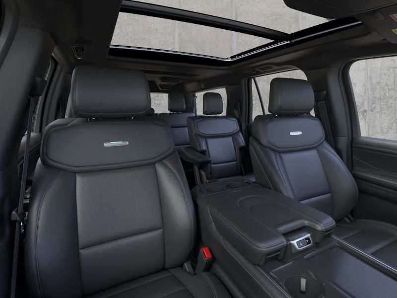 2025 Ford Expedition Platinum MAX photo 11