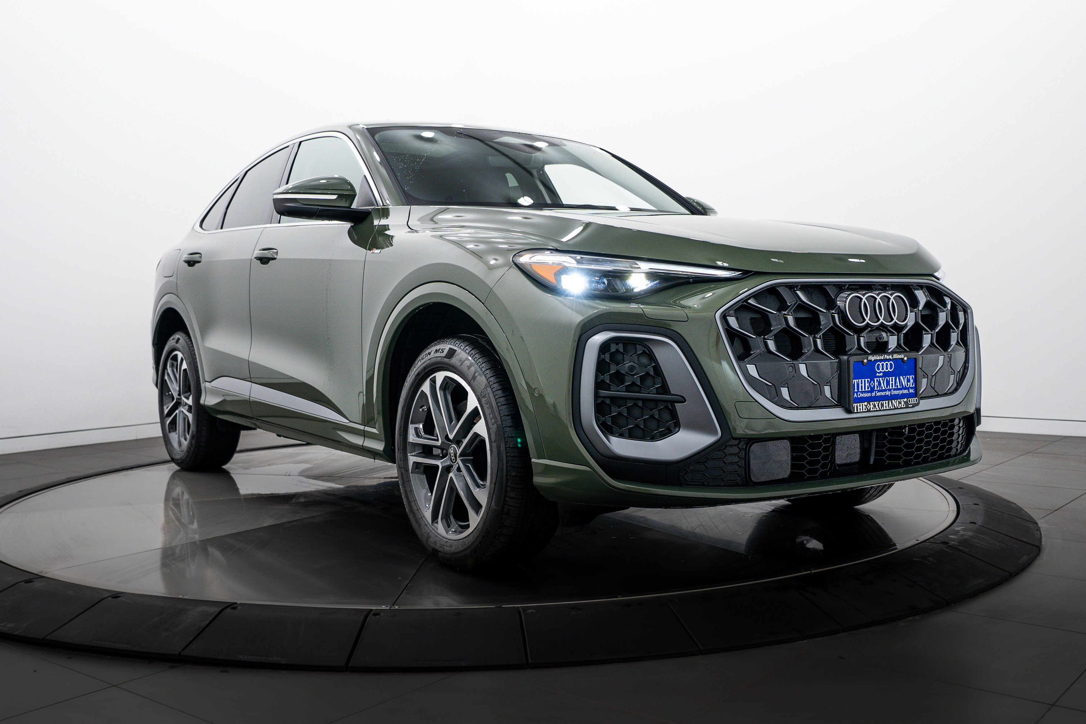 2025 Audi New Q5 Sportback Premium Plus's photo