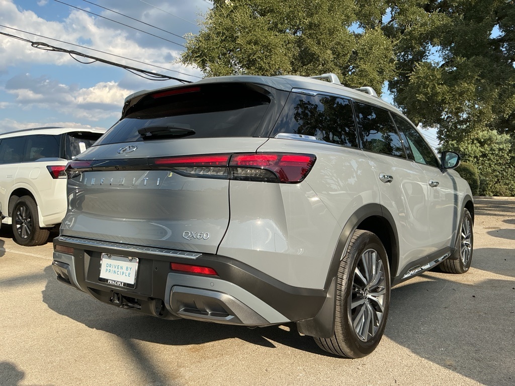 2025 Infiniti QX60 Sensory AWD photo 3