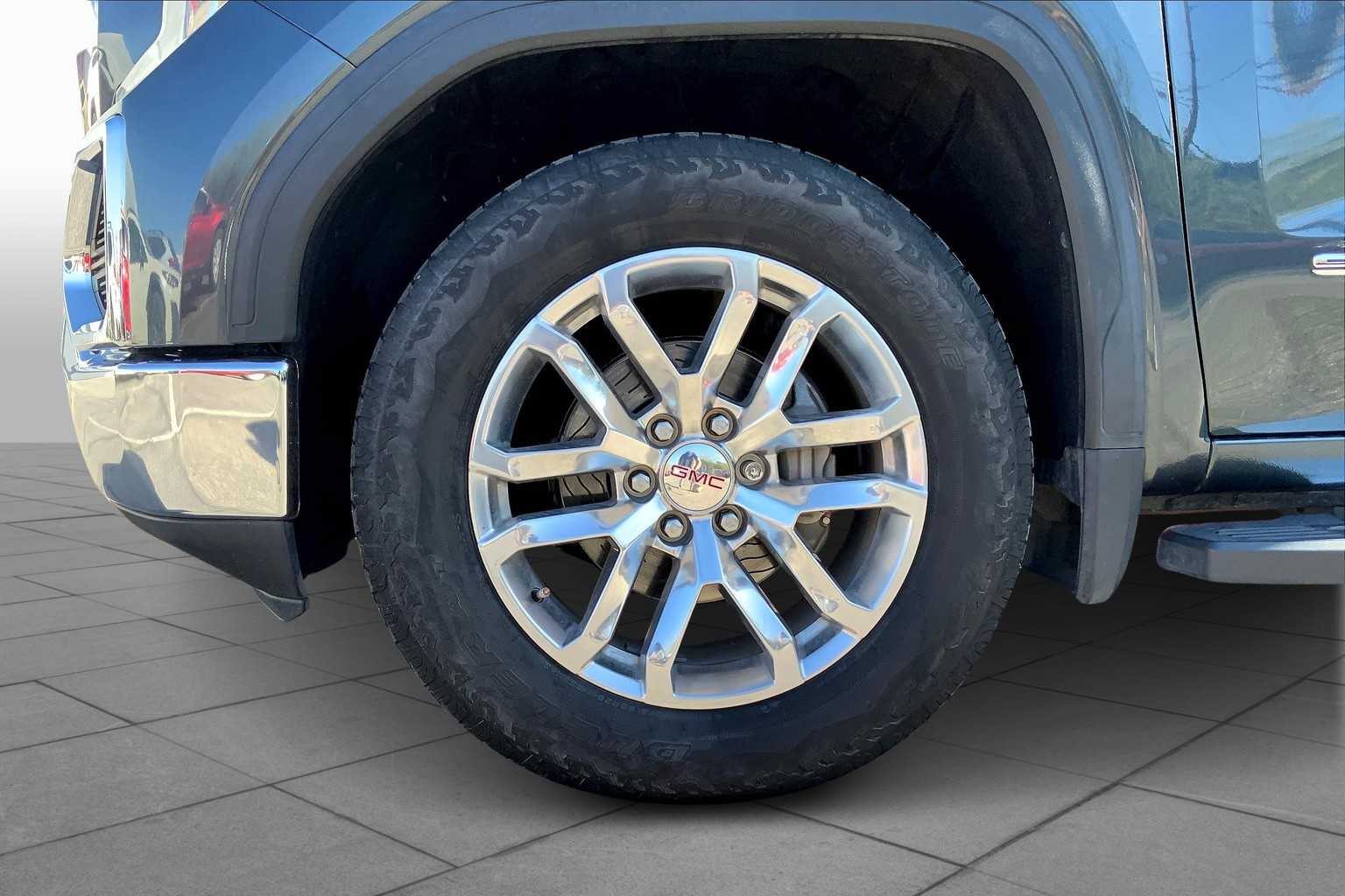 2020 Gmc Sierra 1500 SLT photo 9