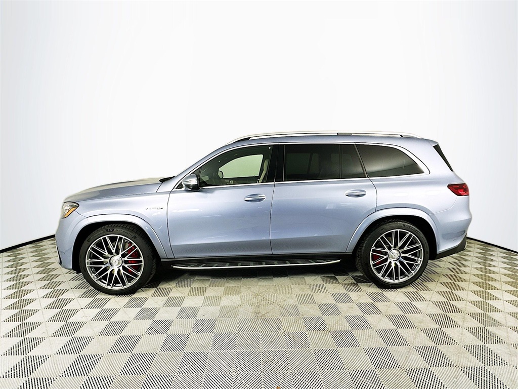 2026 Mercedes Benz GLS 63 AMG photo 3