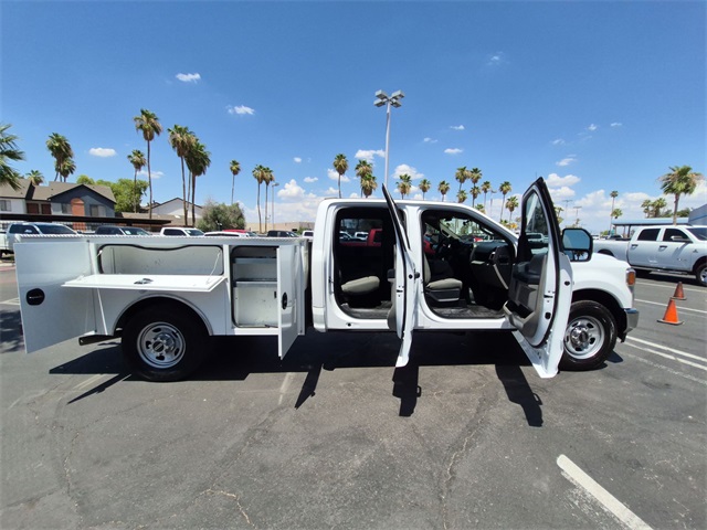 2022 Ford F-350 XL photo 8