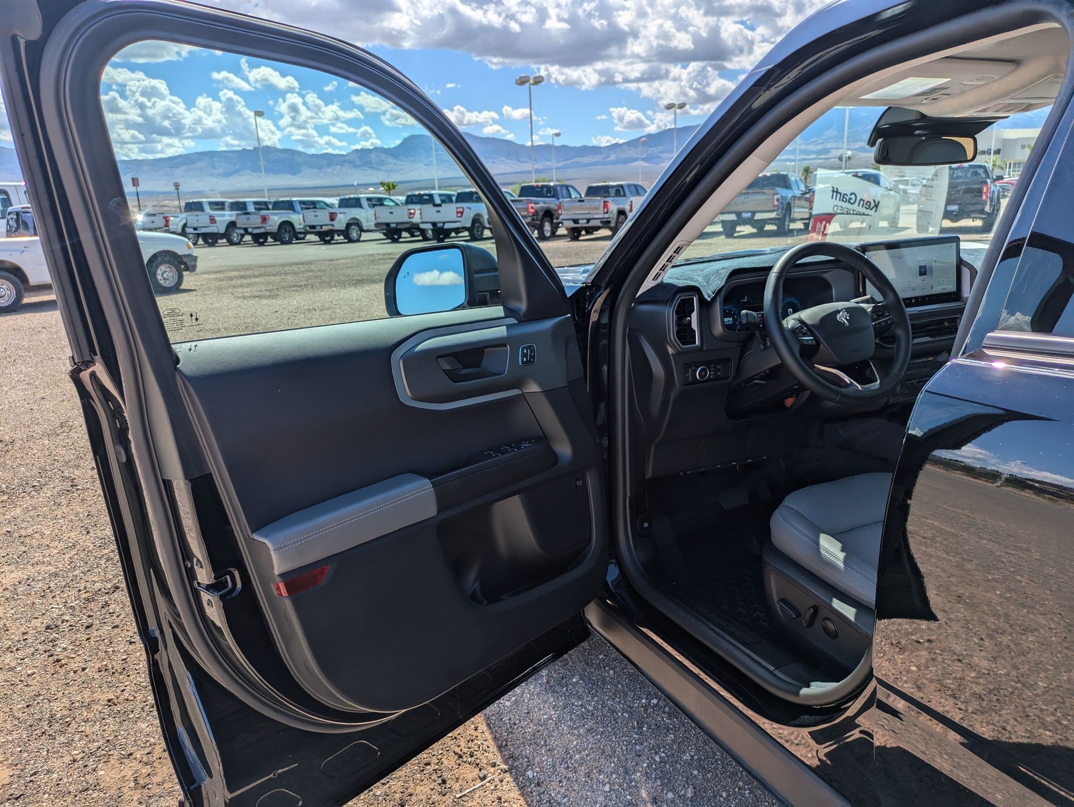 2025 Ford Bronco Sport Badlands photo 11