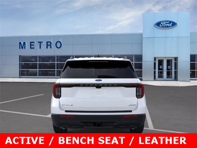 2025 Ford Explorer photo 25