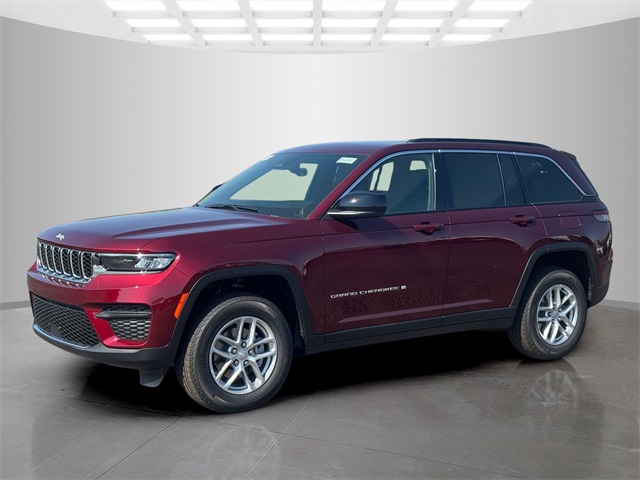 2025 Jeep Grand Cherokee Laredo X photo 3