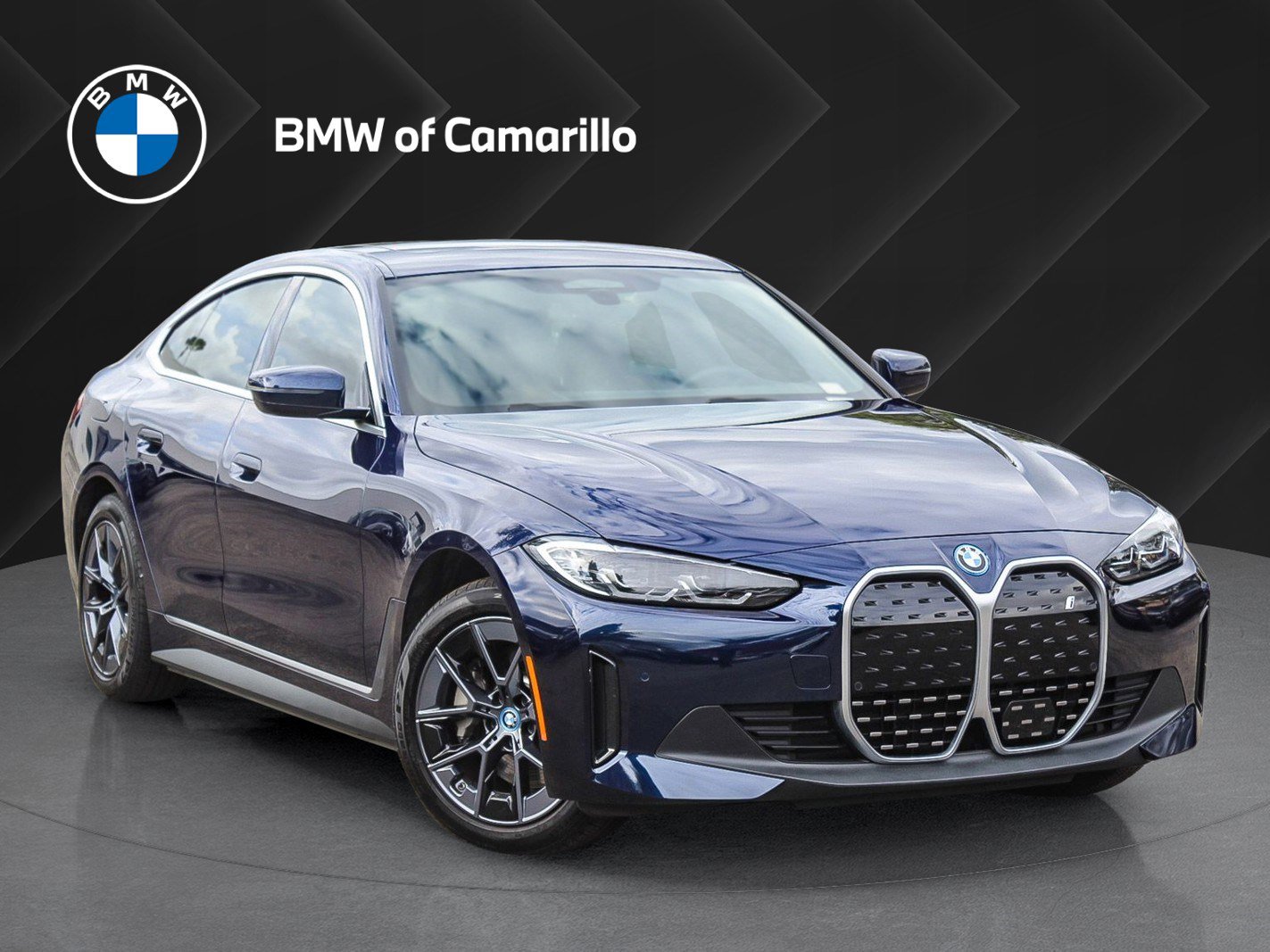 2023 BMW i4 35's photo