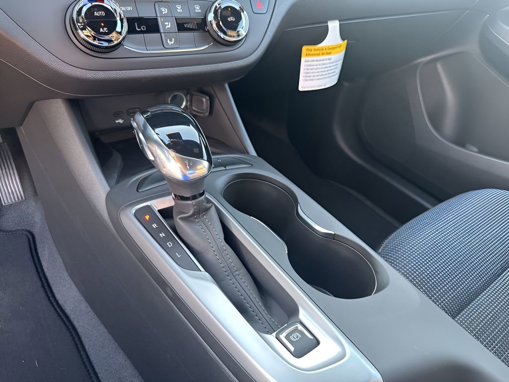 2025 Buick Envista Preferred photo 32