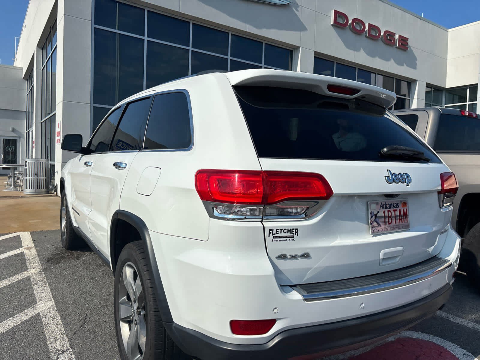2015 Jeep Grand Cherokee Limited photo 2
