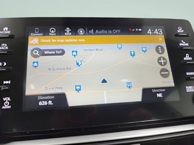 2019 Honda Accord Hybrid Touring photo 2