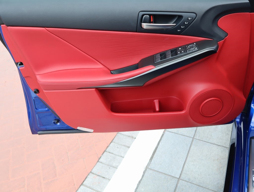 2025 Lexus IS 350 F SPORT photo 21