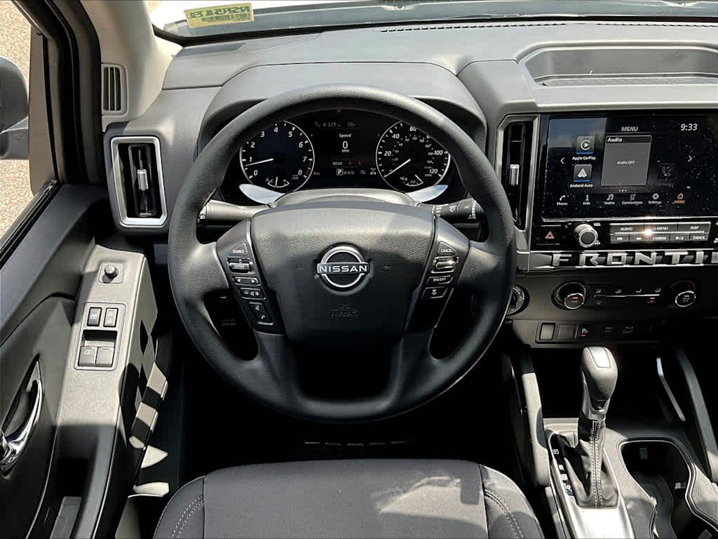 2025 Nissan Frontier SV photo 16