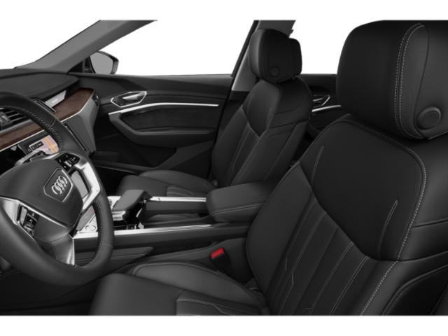 2022 Audi e-tron Premium Plus photo 11