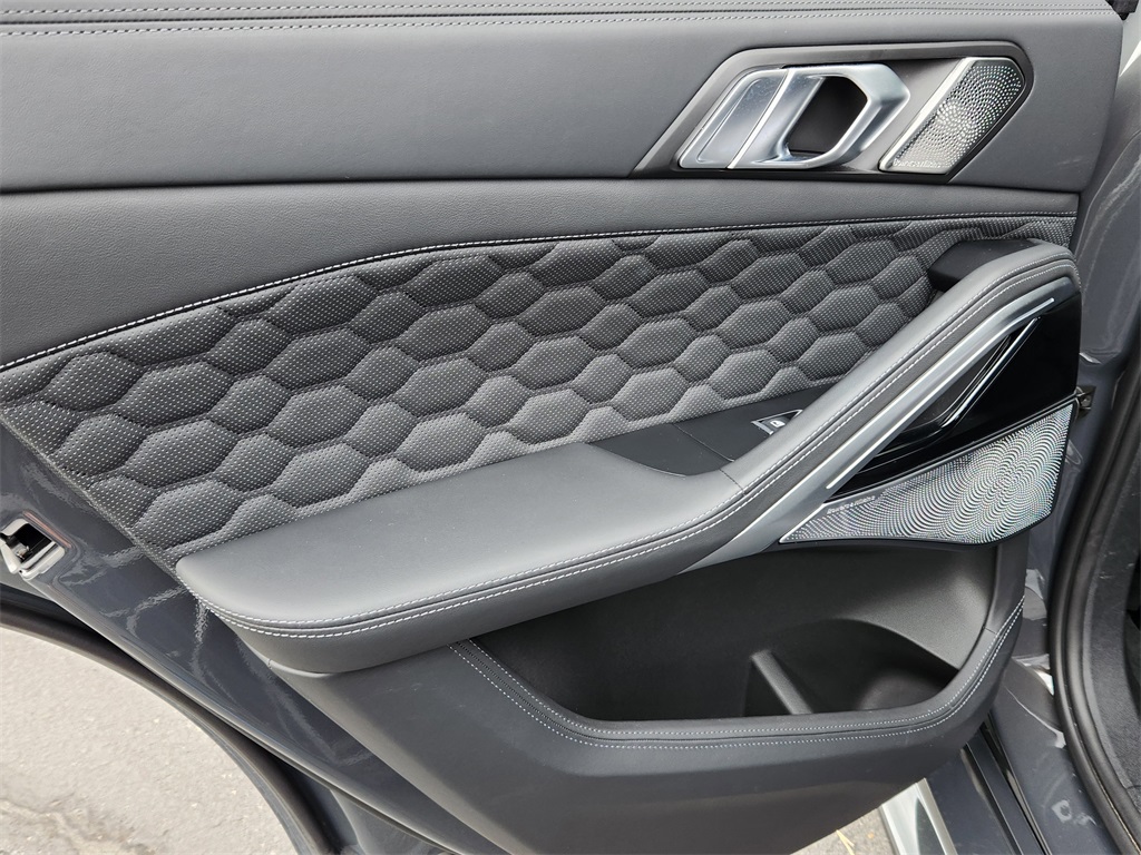 2023 Bmw X6 M photo 12