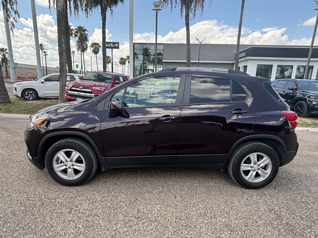 2022 Chevrolet Trax LT photo 4